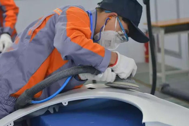 世界と日本を繋ぐ 合同会社